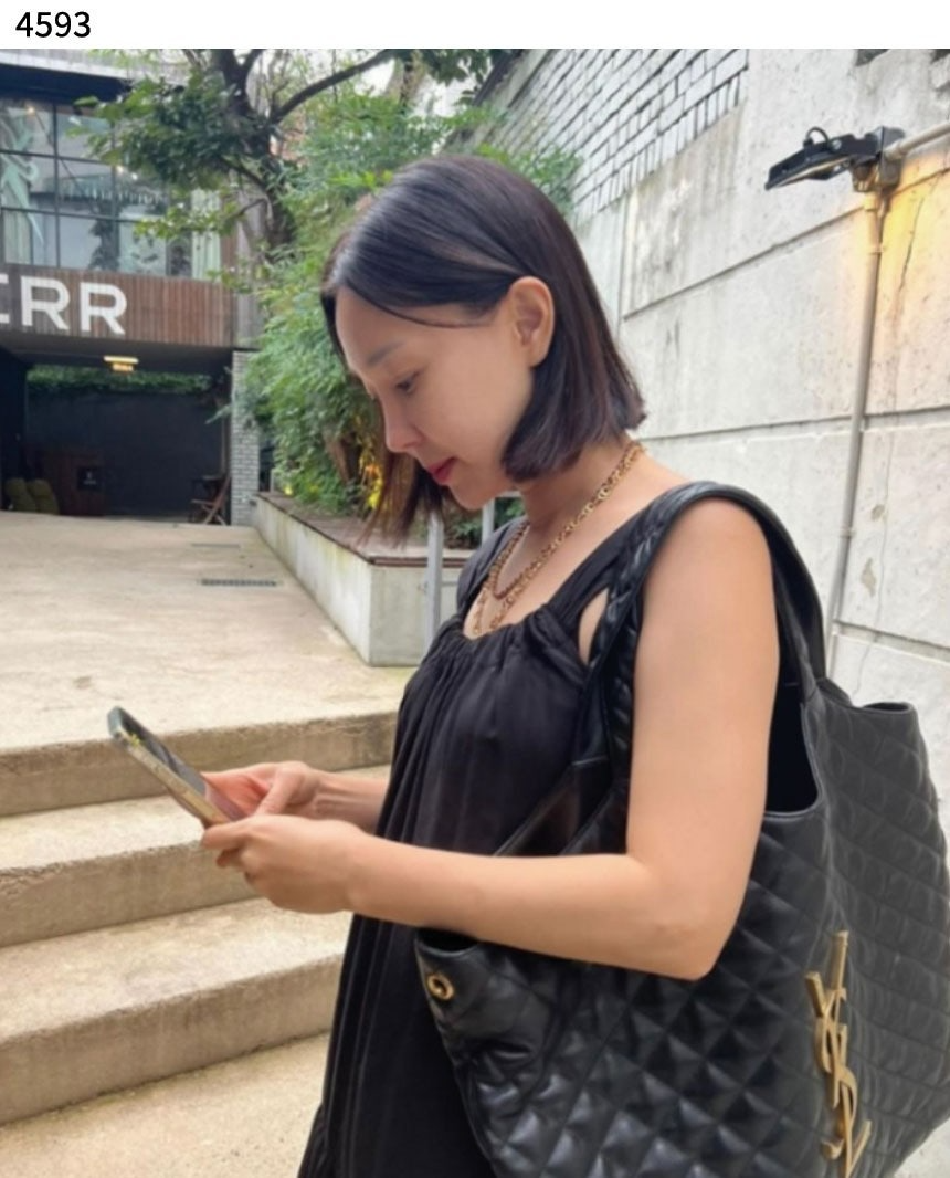 생로랑-가방-국내배송 ICARE 맥시 쇼퍼백