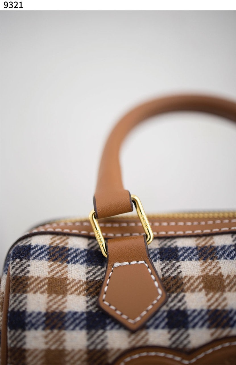 셀린느-가방-국내배송 SMALL BOSTON in TARTAN TEXTILE AND CALFSKIN