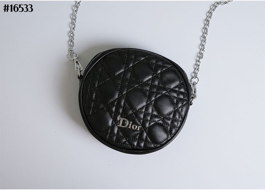 디올-세트-국내배송 Saddle 새들 스트랩 백 & Caro 카로 까나쥬 라운드 체인 클러치 백 & Caro 카로 까나쥬 라벤더 반지갑 셋