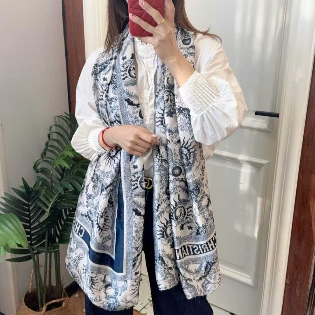 디올-스카프-국내배송 실크 스카프