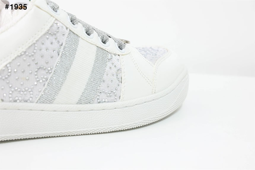 구찌-신발-국내배송 GG 스크리너 임벨리시드 레더 스니커즈