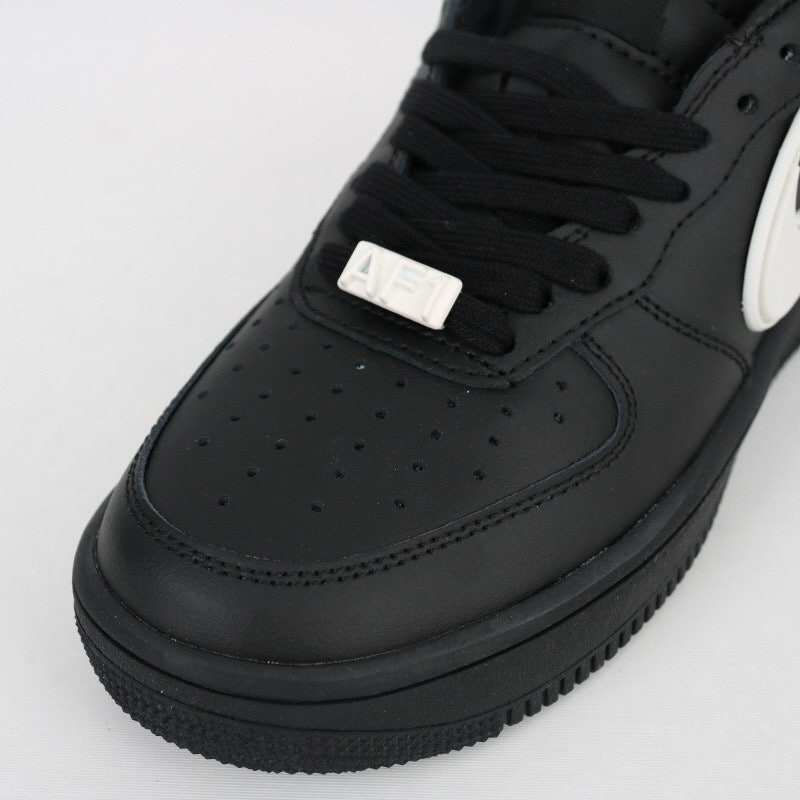 나이키-신발-국내배송 엠부쉬 에어포스 로우1 스니커즈 로우탑