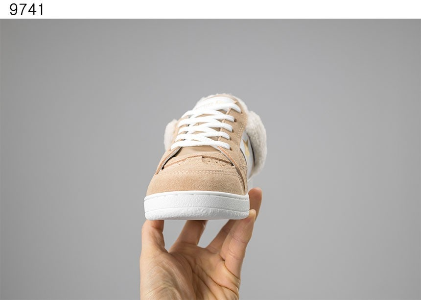 디올-신발-국내배송 Star Sneakers Beige Suede Calfskin Beige
