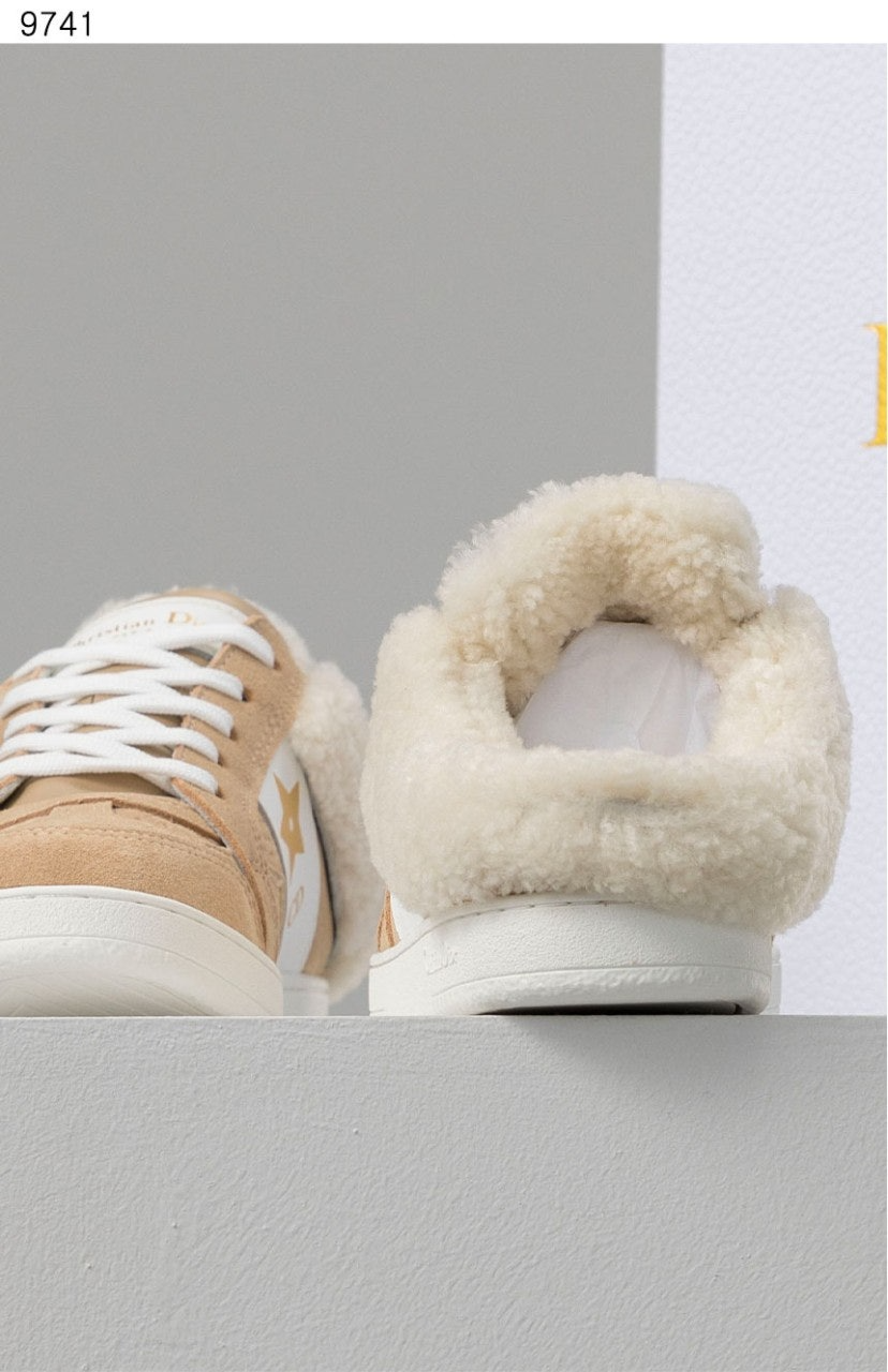 디올-신발-국내배송 Star Sneakers Beige Suede Calfskin Beige