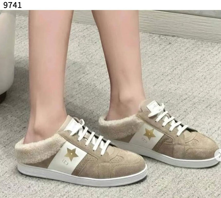 디올-신발-국내배송 Star Sneakers Beige Suede Calfskin Beige