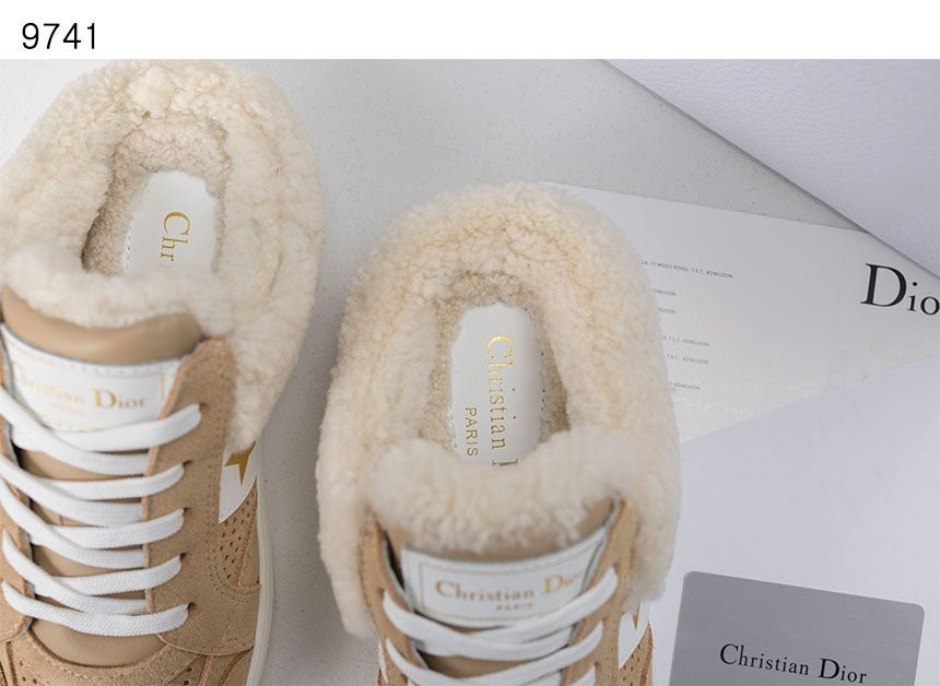디올-신발-국내배송 Star Sneakers Beige Suede Calfskin Beige
