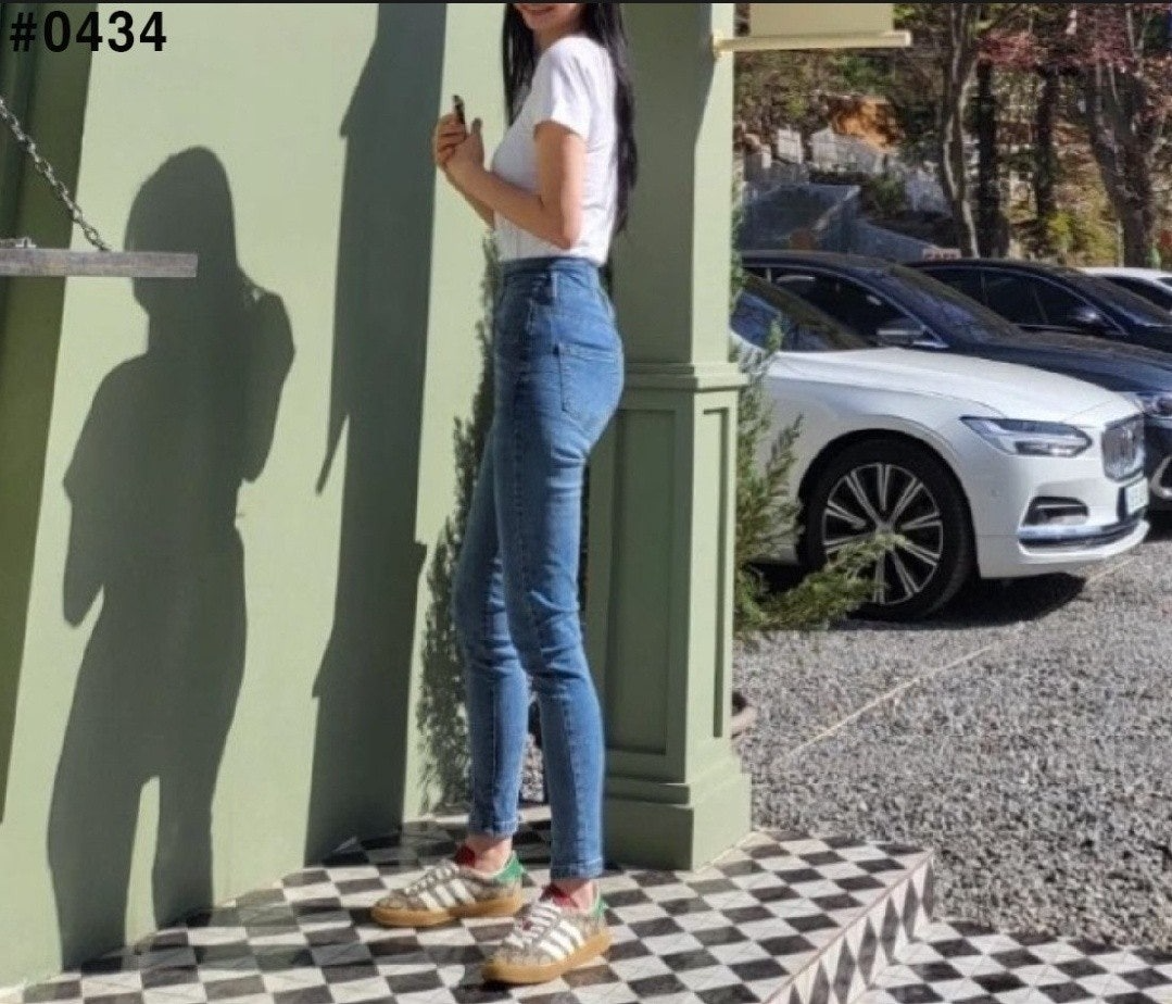 아디다스-신발-국내배송 구* 가젤 베이지 슈프림 스니커즈