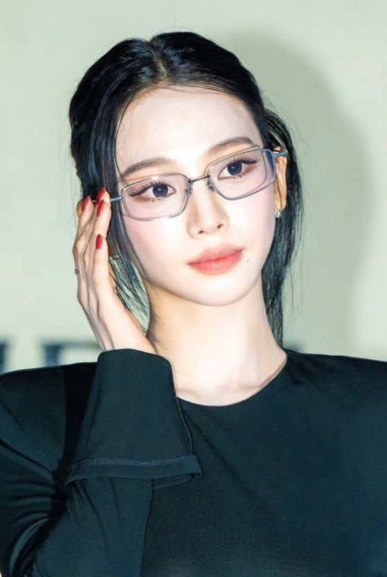 젠틀몬스터-안경-국내배송 아토믹 02 안경테