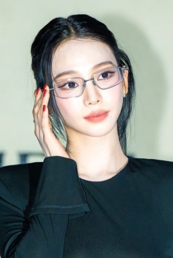 젠틀몬스터-안경-국내배송 아토믹 02 안경테