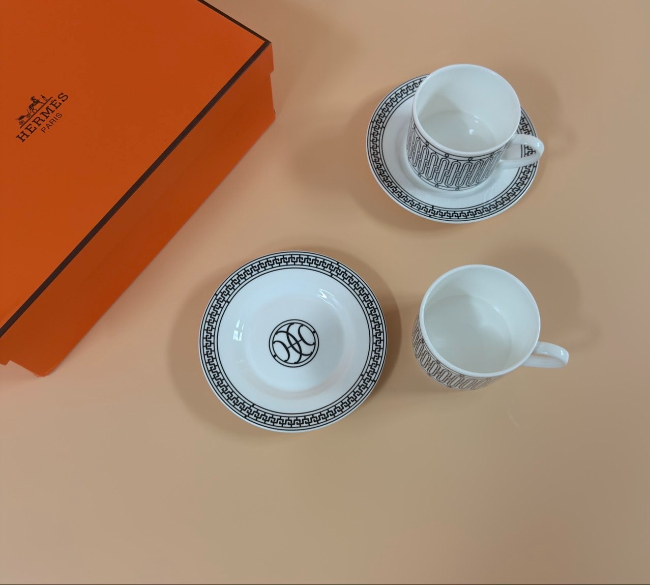 에르메스-잡화-국내배송 H 데코 찻잔 소서 세트