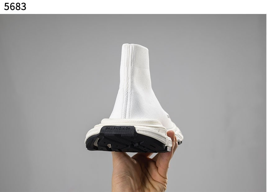발렌시아가-키링-국내배송 3XL Sock Recycled Knit Sneakers